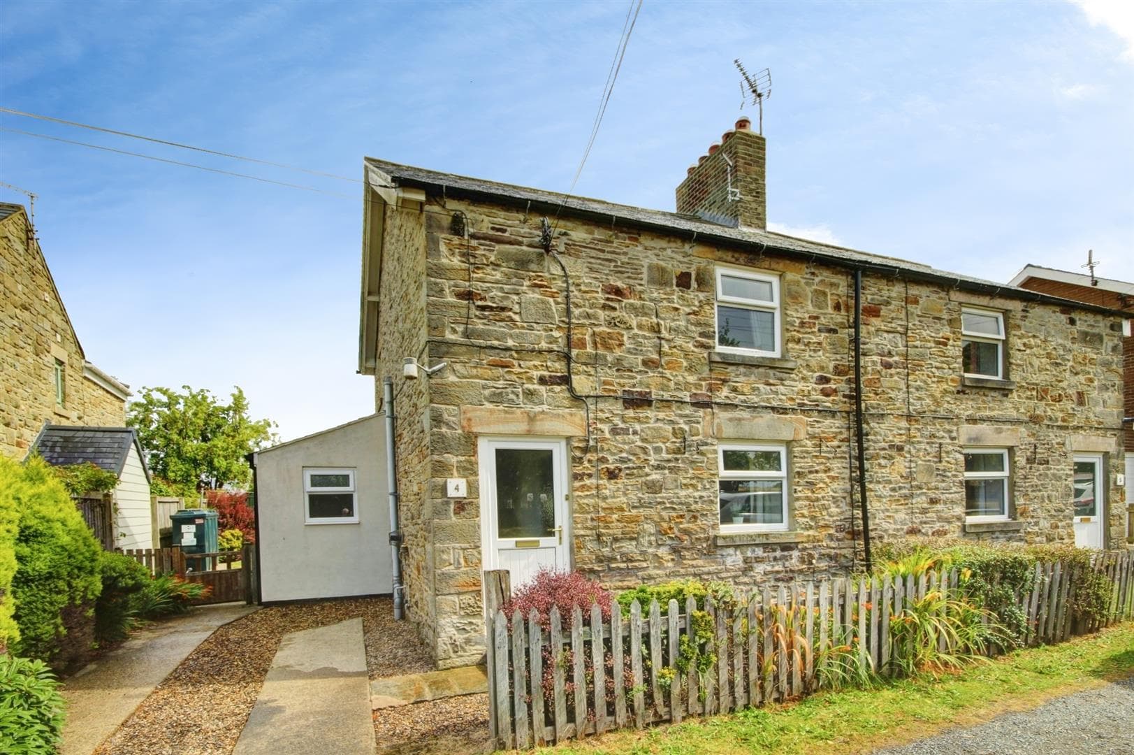 2 Bedroom House - Semi-Detached