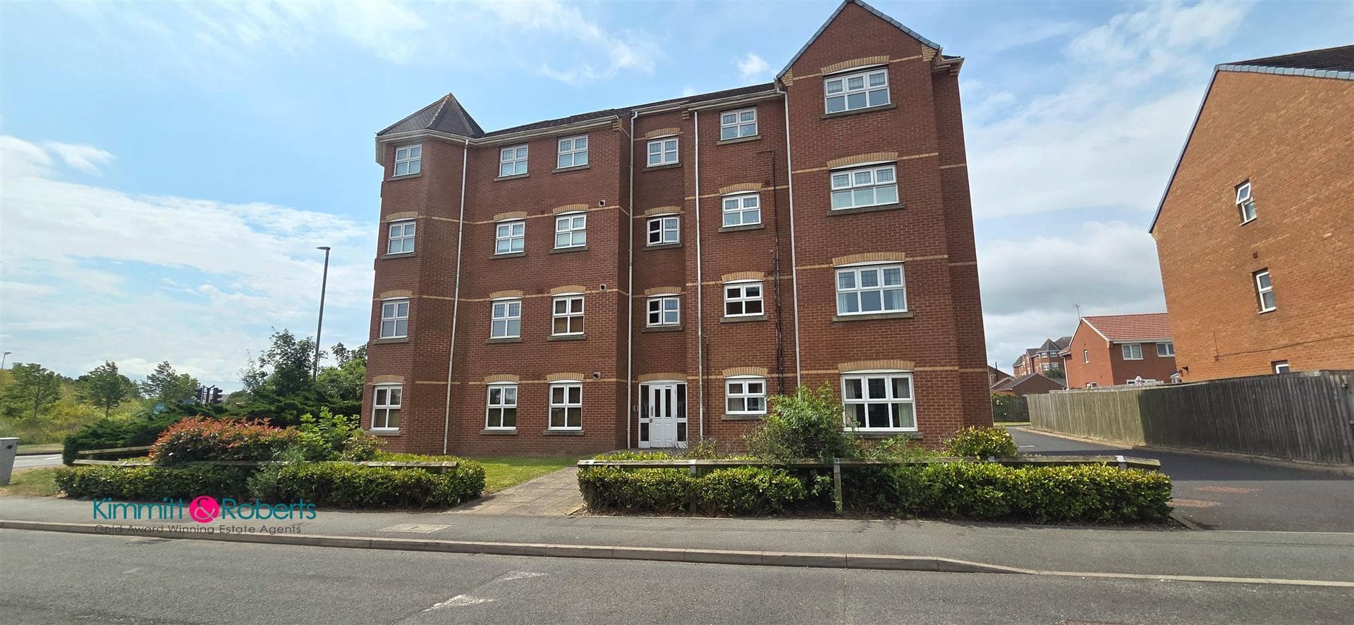 2 Bedroom Flat