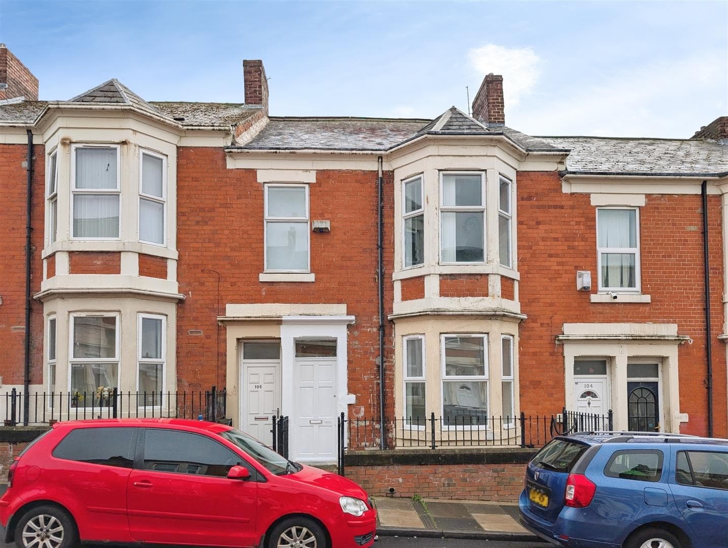 1 Bedroom Flat - Purpose Built