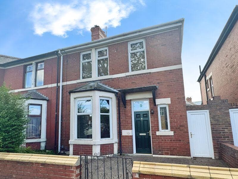 4 Bedroom House - Semi-Detached