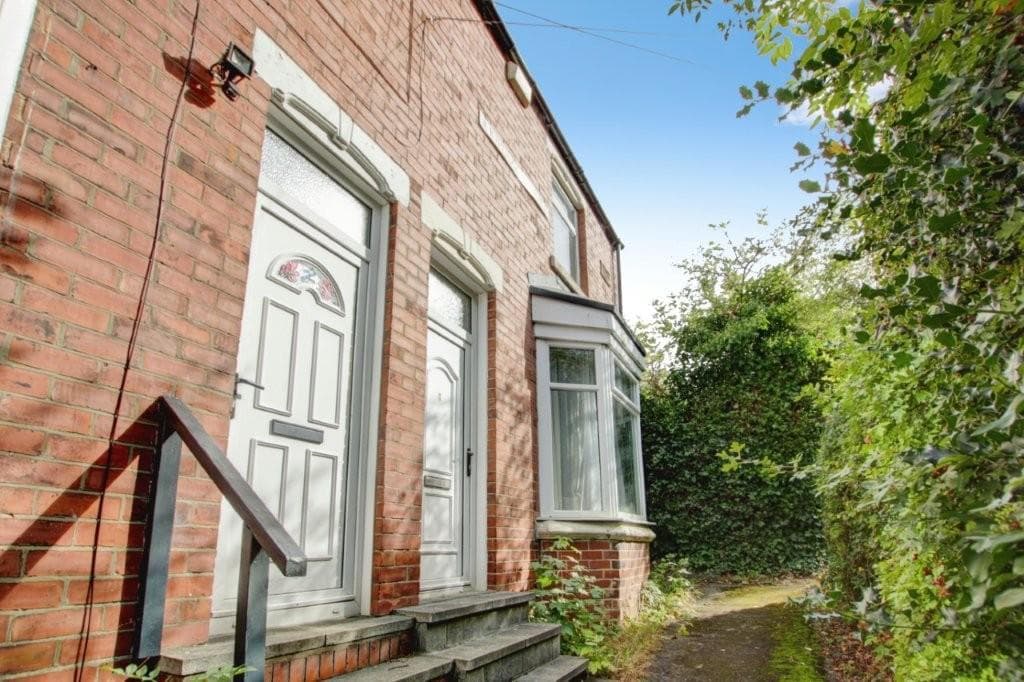 Extended Two-Bedroom End-Terrace House