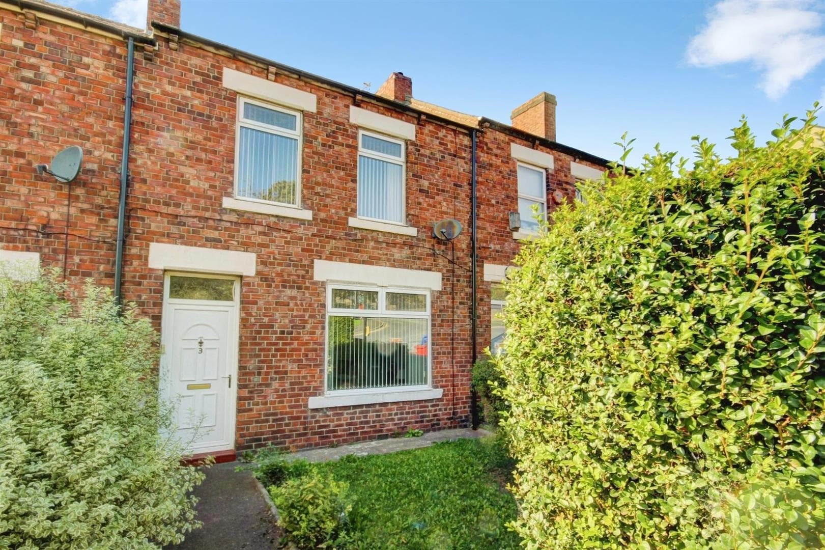 3 Bedroom House - Mid Terrace