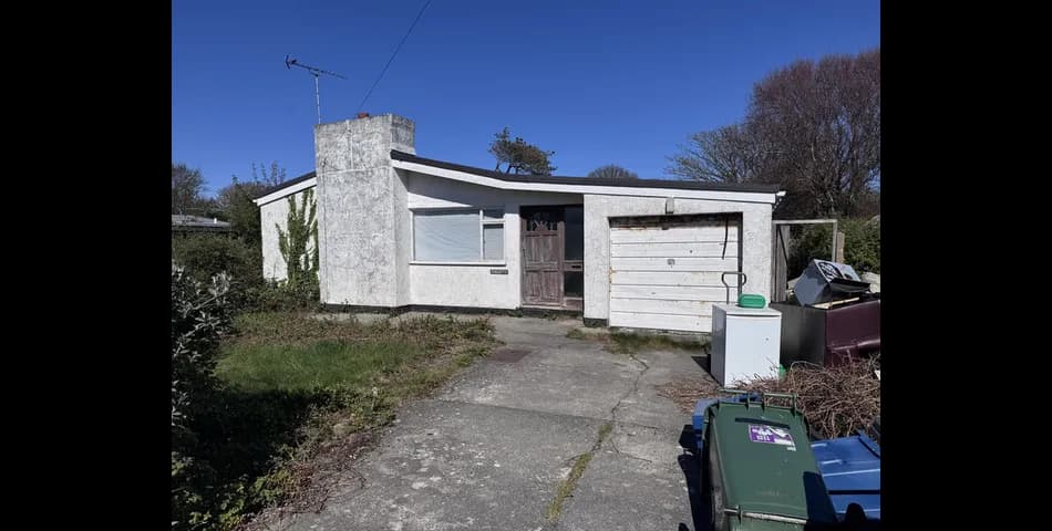 Detached 3 Bedroom Bungalow