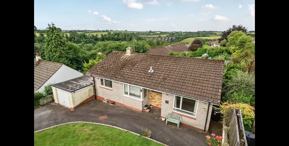 Detached Bungalow for Sale