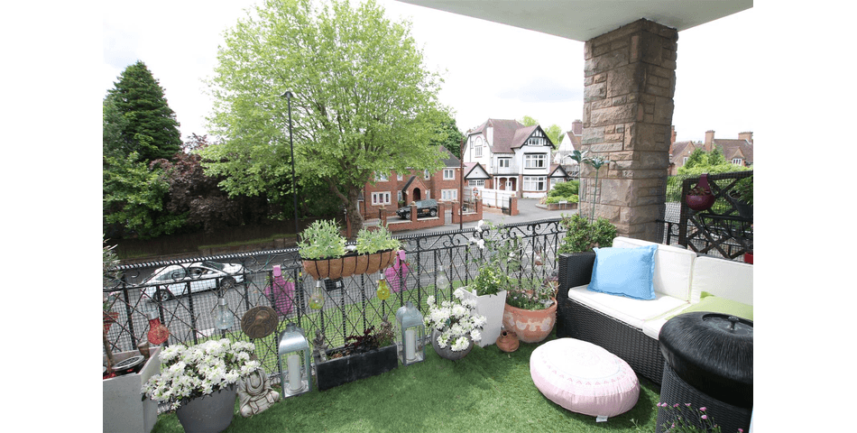 One Bedroom First Floor Apartment