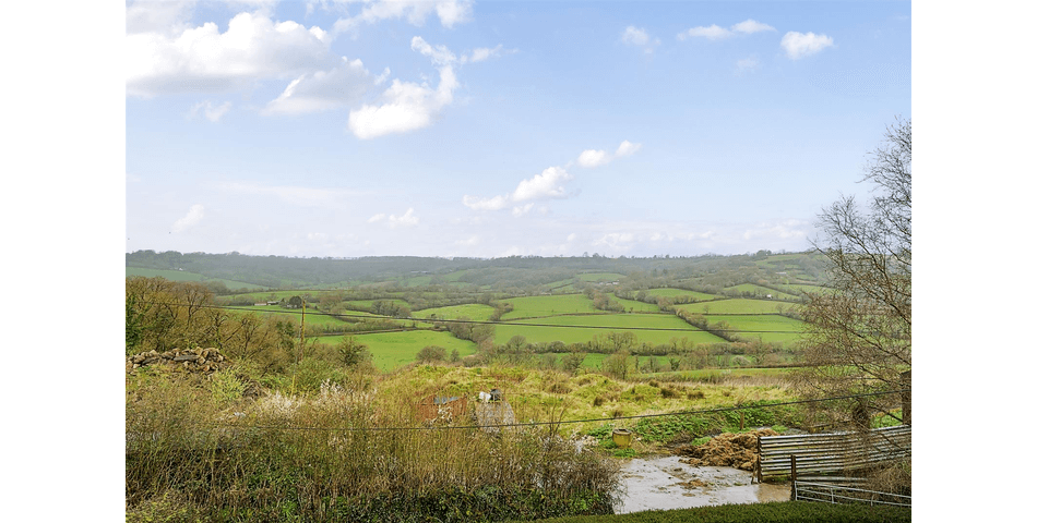 Semi-Detached Home with Breathtaking Views