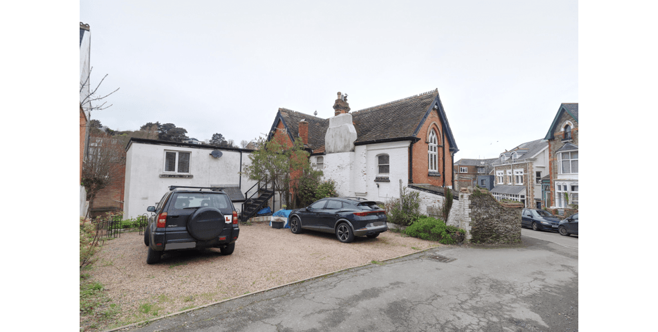 Brookdale Lodge, 1 Brookdale Avenue