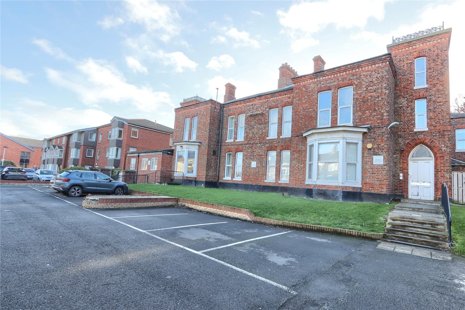 1 bed ground floor flat for sale in Coatham Road, Redcar, TS10