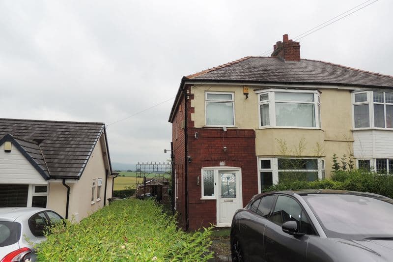 3 bed Semi-Detached House For Auction