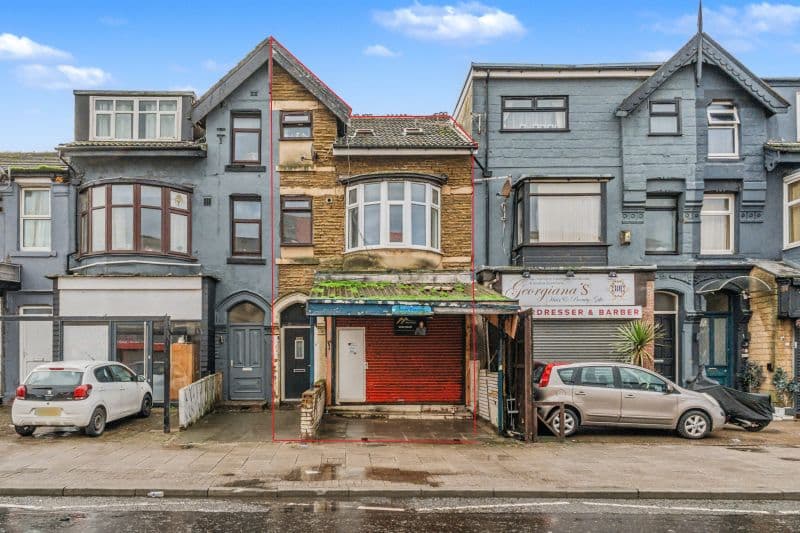 5 bed Block of Flats For Auction