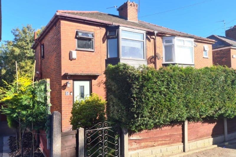 3 bed Semi-Detached House For Auction