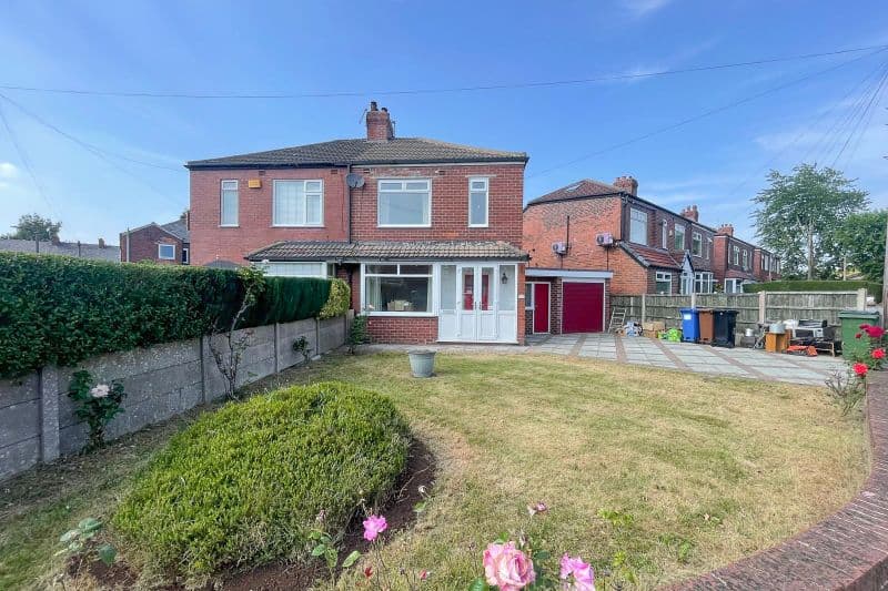 3 bed Semi-Detached House For Auction