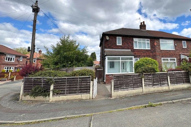 3 bed Semi-Detached House For Auction