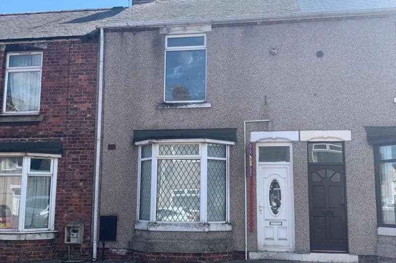 3 bed Terraced House For Auction