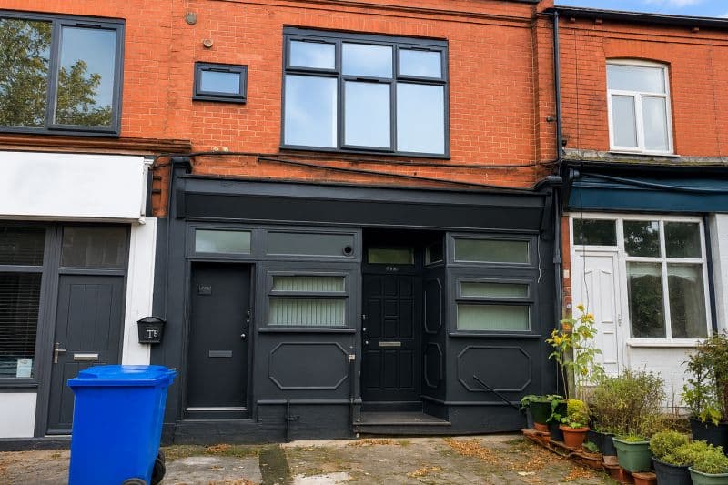 6 bed Terraced House For Auction