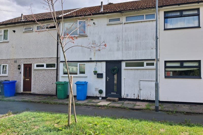 3 bed Terraced House For Auction
