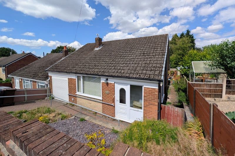 2 bed Bungalow For Auction