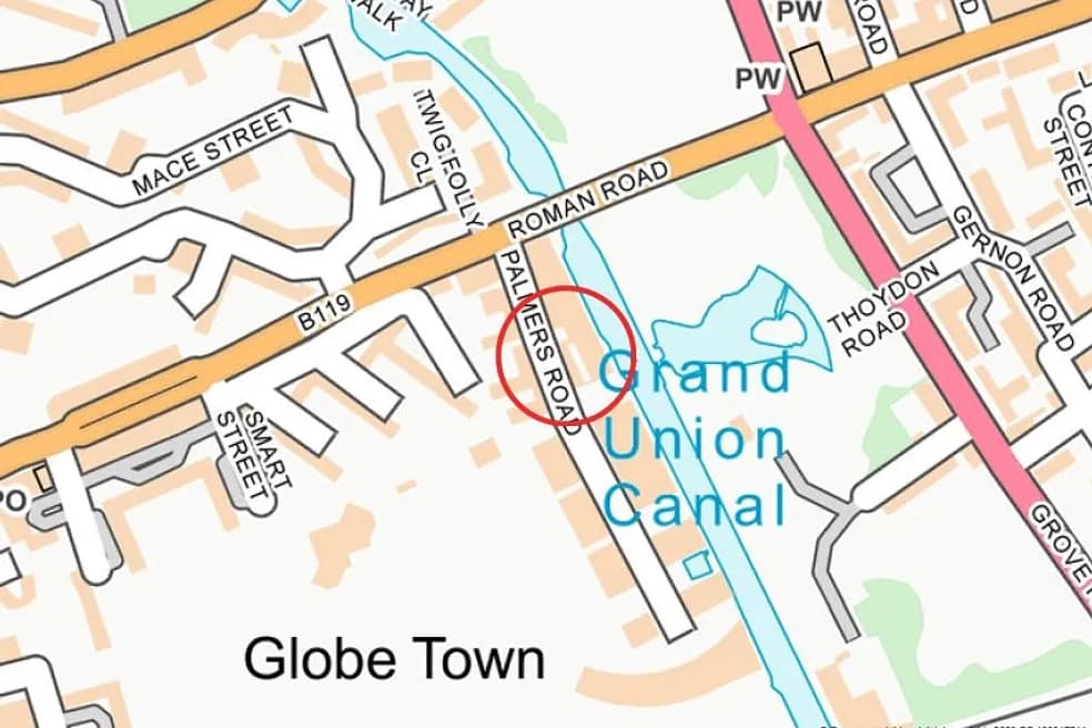 Share of Freehold Commercial Unit with Planning Permission for Residential Conversion