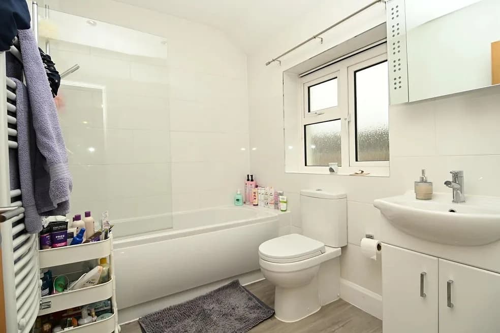 Freehold Three Bed House with Plot