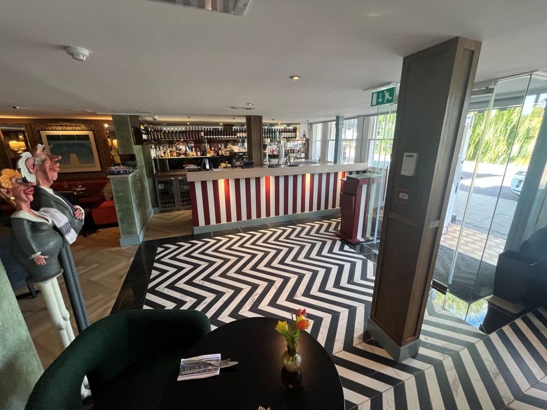 Freehold Restaurant and Office Work Space Units