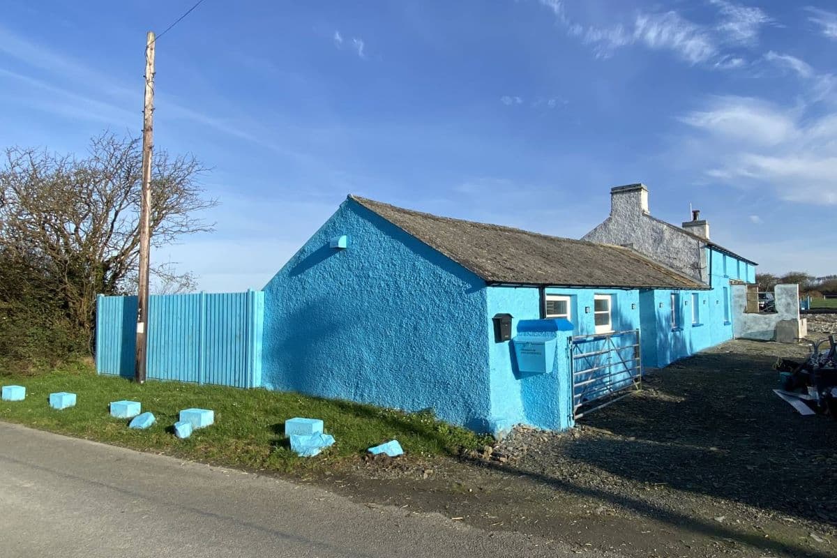 Vacant Freehold Two Bedroom Detached Cottage