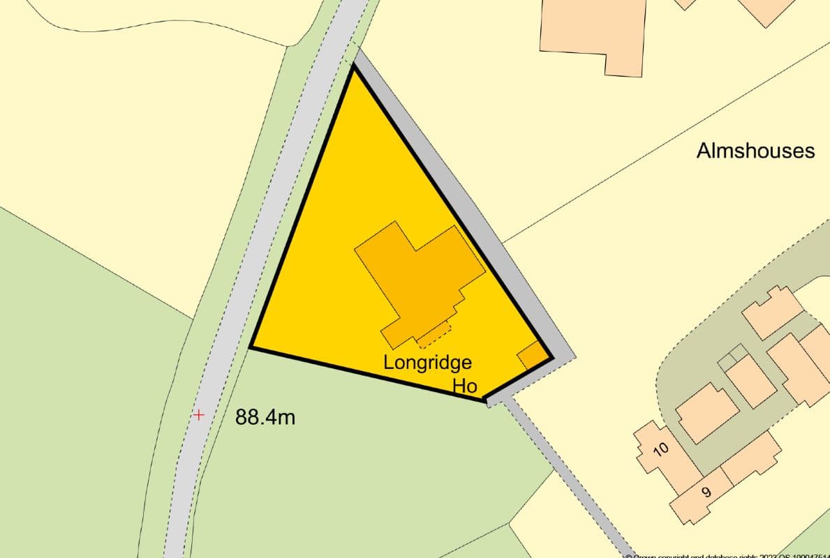 Freehold 7 Bedroom Detached House Producing £42,000 P.A.