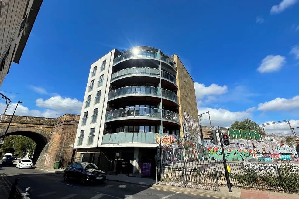 FREEHOLD GROUND RENT INVESTMENT PRODUCING £4,900 P.A.