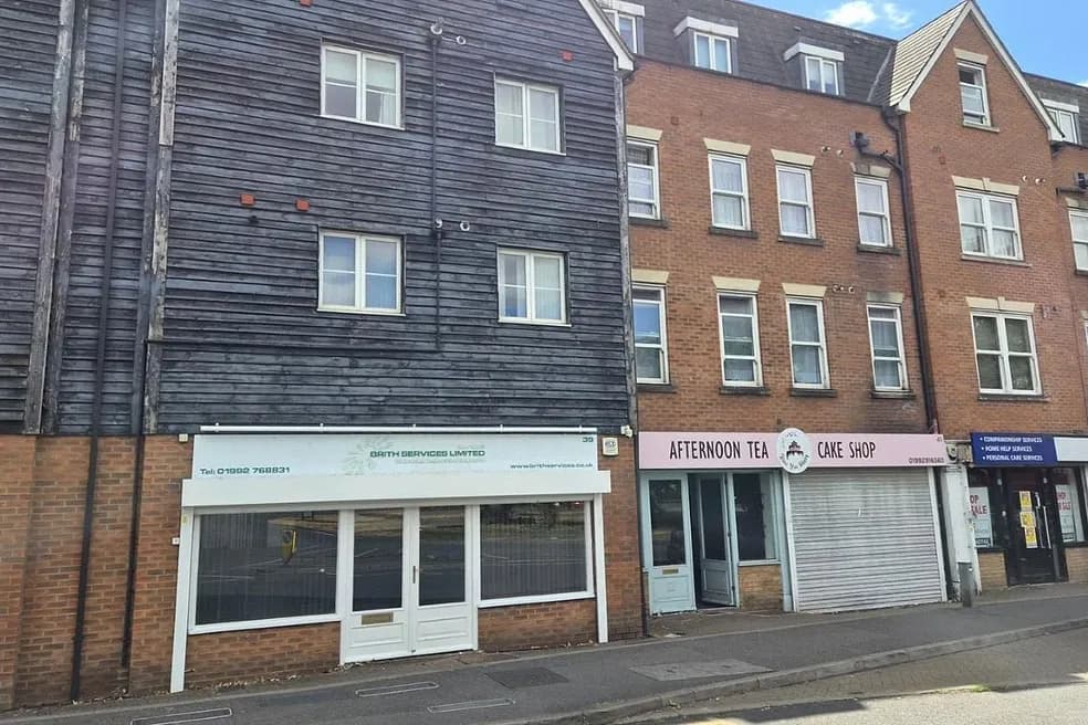 Vacant Long Leasehold Ground Floor Commercial Property