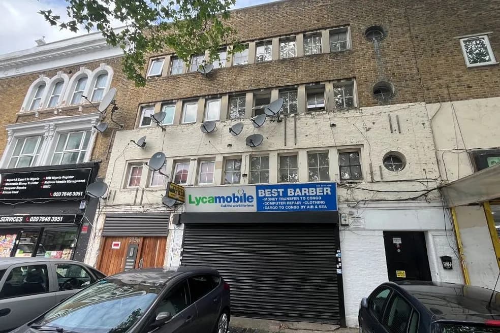 LONG LEASEHOLD RESIDENTIAL INVESTMENT - TWO BEDROOM FLAT PRODUCING £19,200 P.A