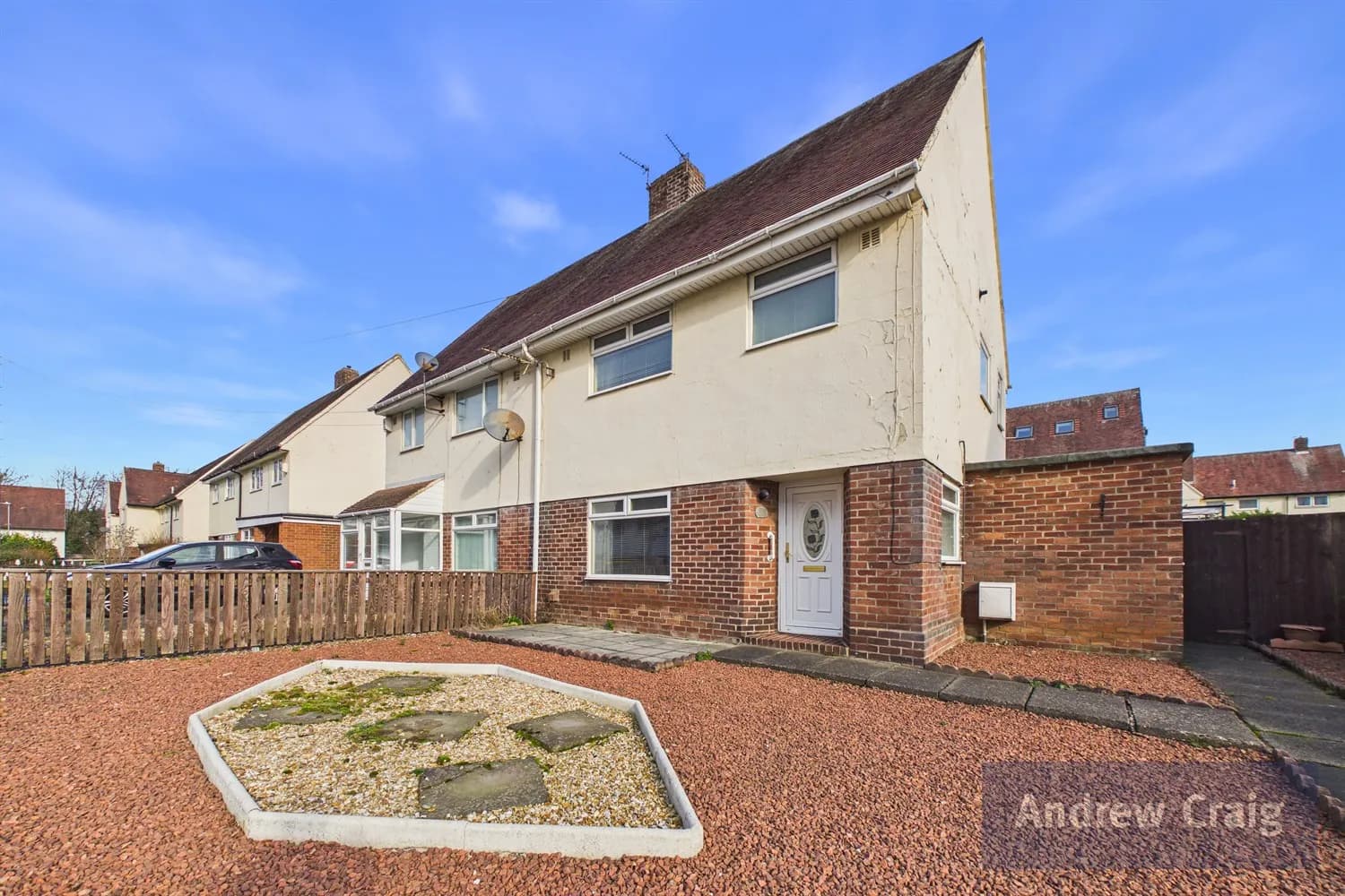 3 bed semi-detached house for sale in Valley View, Birtley