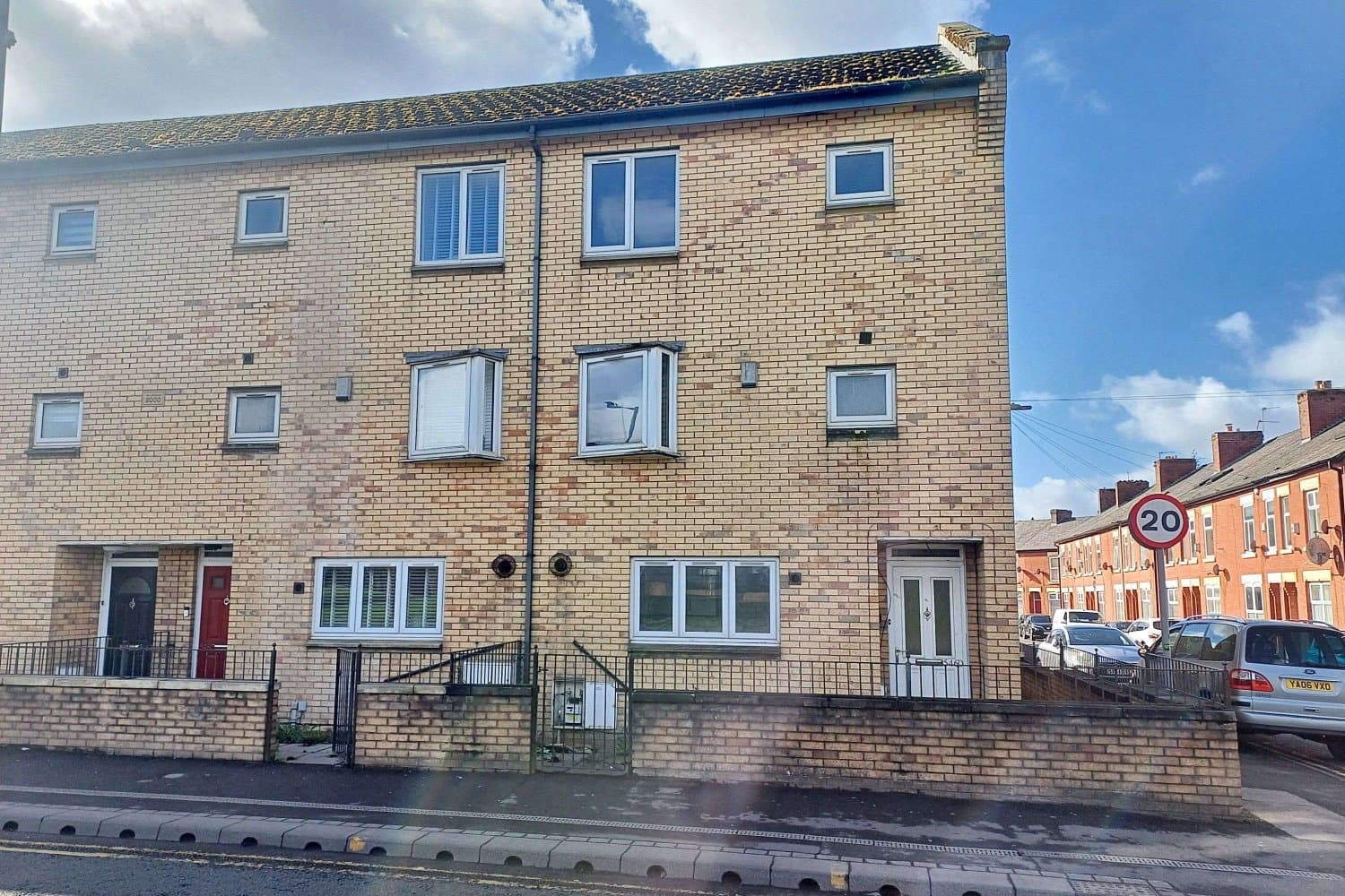 Lot 505 - 546D Hyde Road