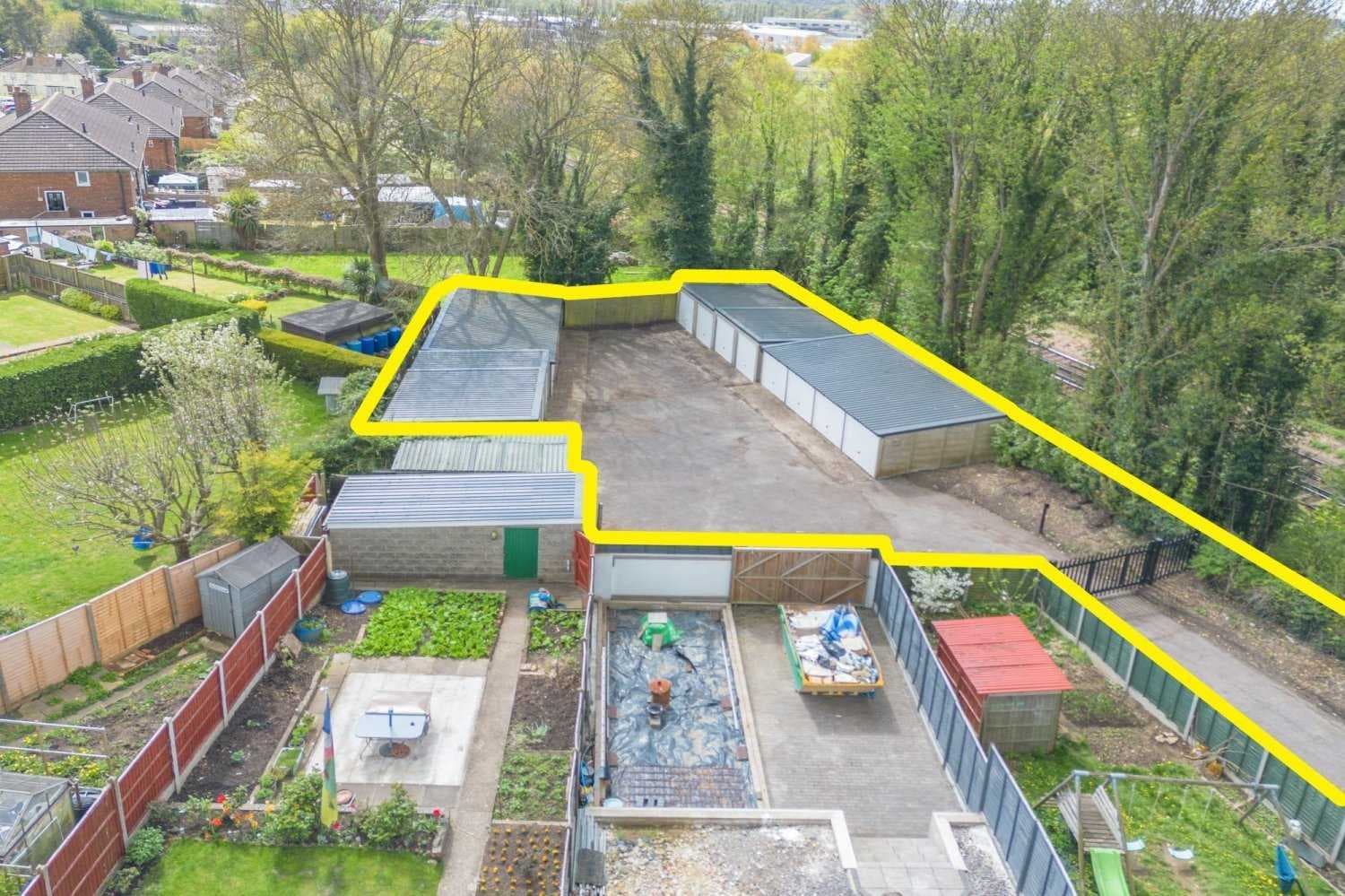 Garages 1-15 Manor Way