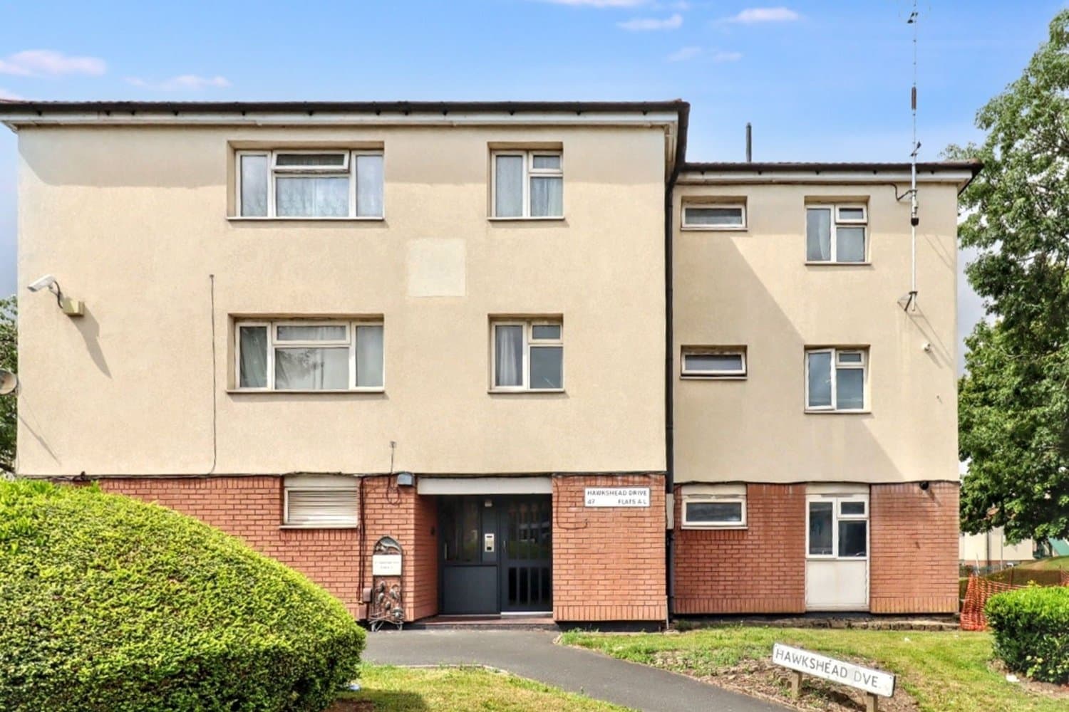 47B Hawkshead Drive - Ground Floor Flat