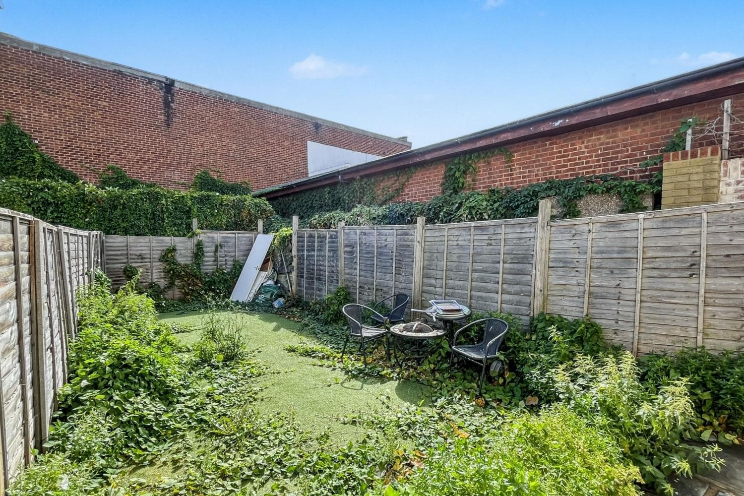 End of Terrace House with Loft Potential