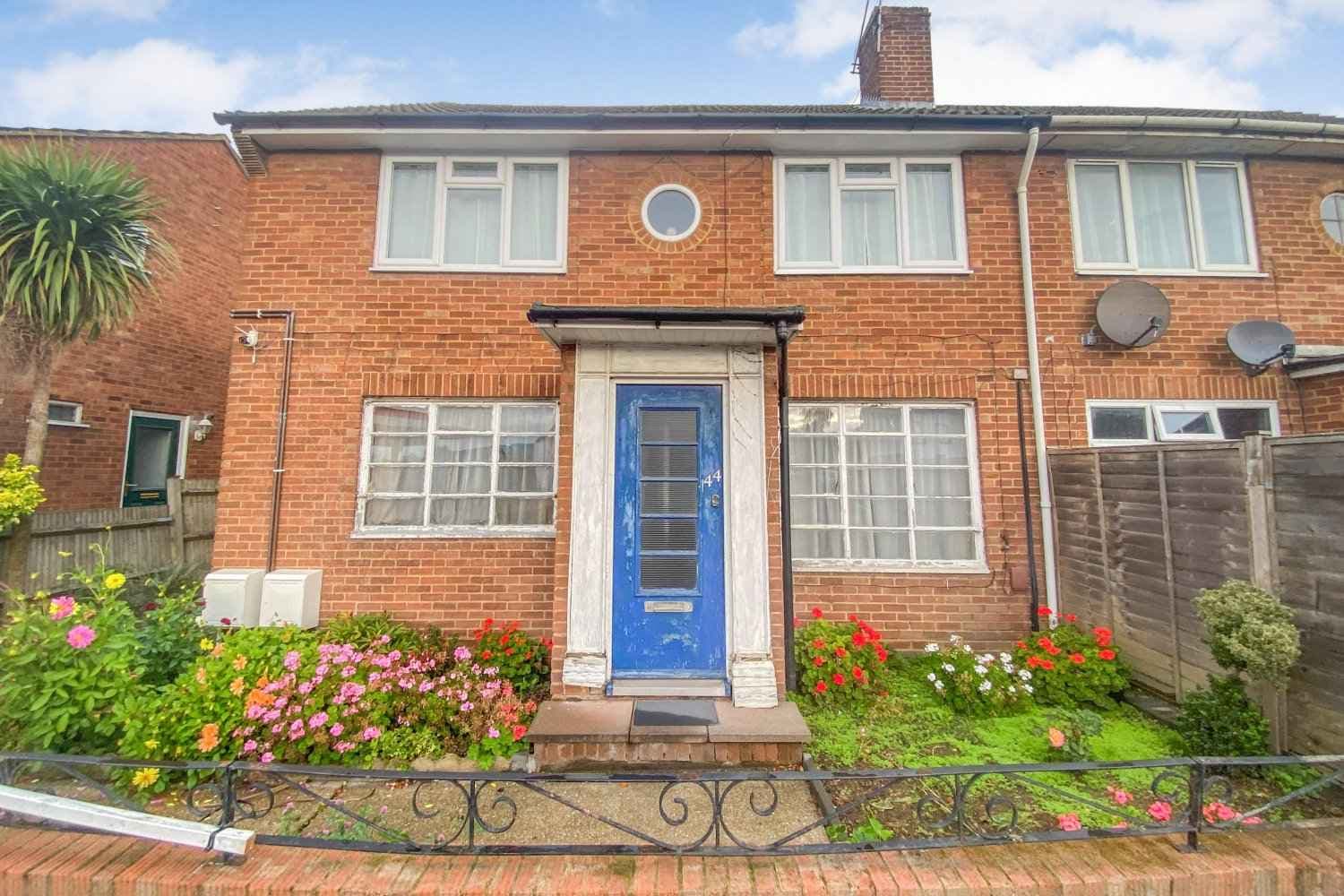 Two Bedroom Ground Floor Maisonette