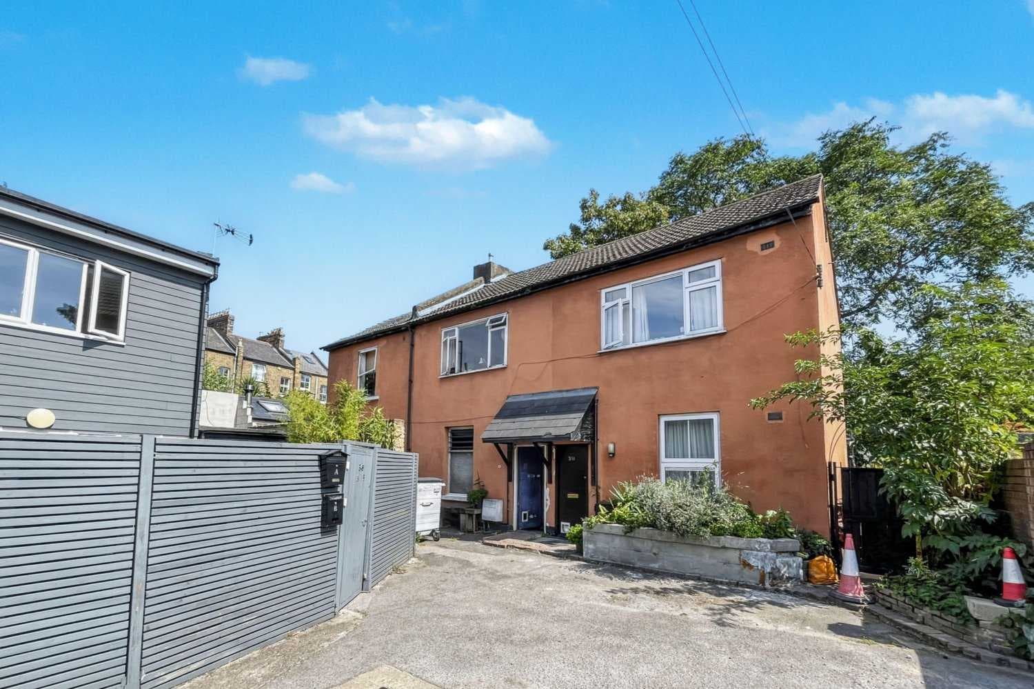 Two Bedroom End of Terrace House