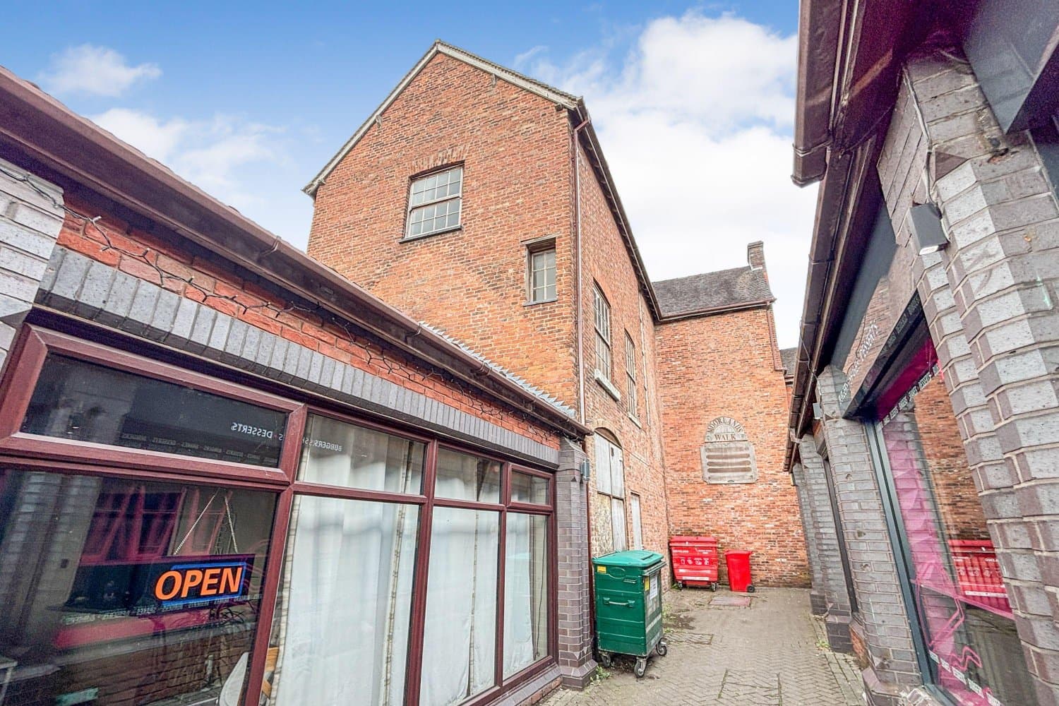 Freehold Retail Opportunity