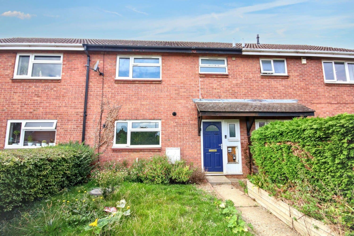 Three Bedroom Mid Terrace House