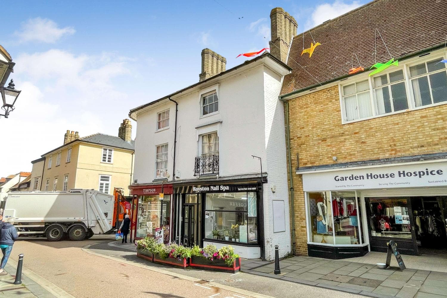 High Yielding Retail Investment