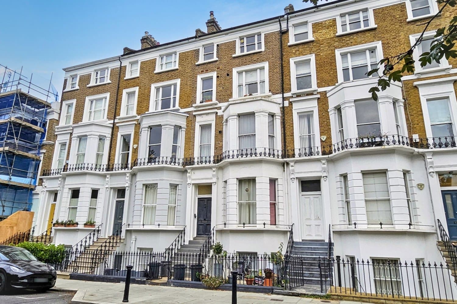 Third Floor One Bedroom Flat in Need of Modernisation