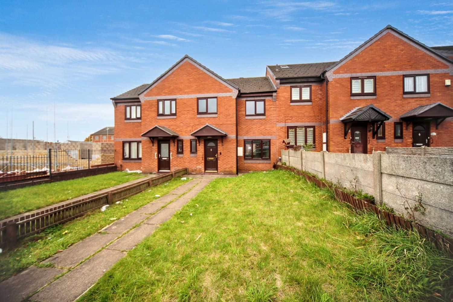 Three Bedroom Mid Terrace House