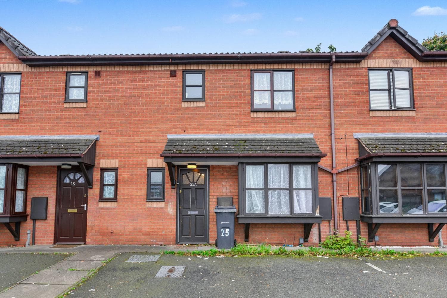 Three Bedroom Mid Terrace House