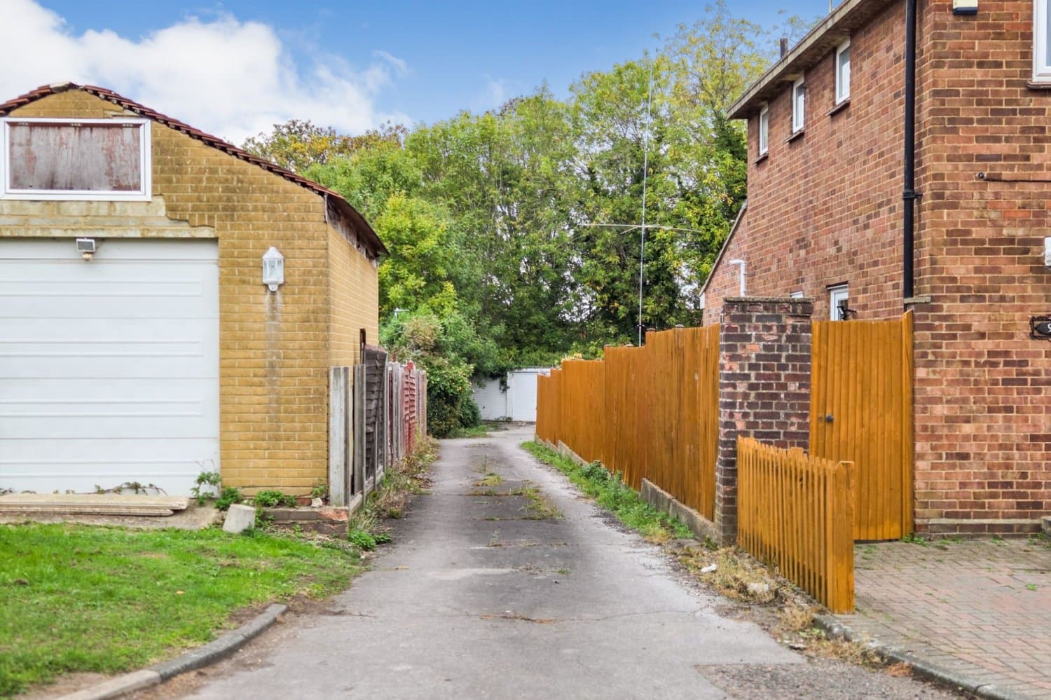 Garages at Chadwell Avenue
