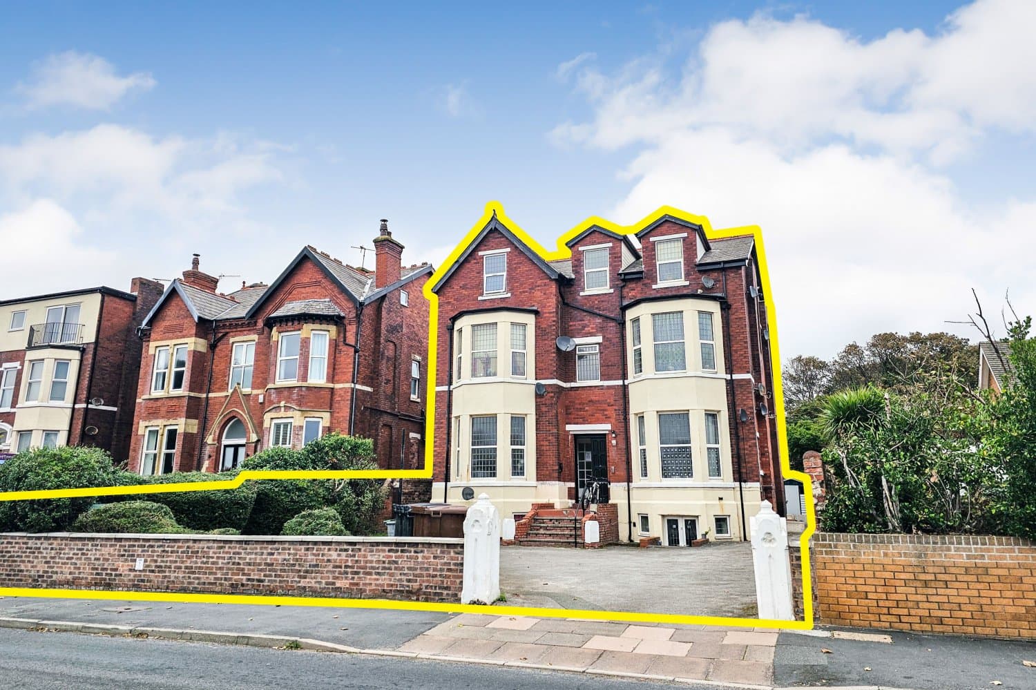 High Yielding Residential Investment Comprising a Block of Eight Flats