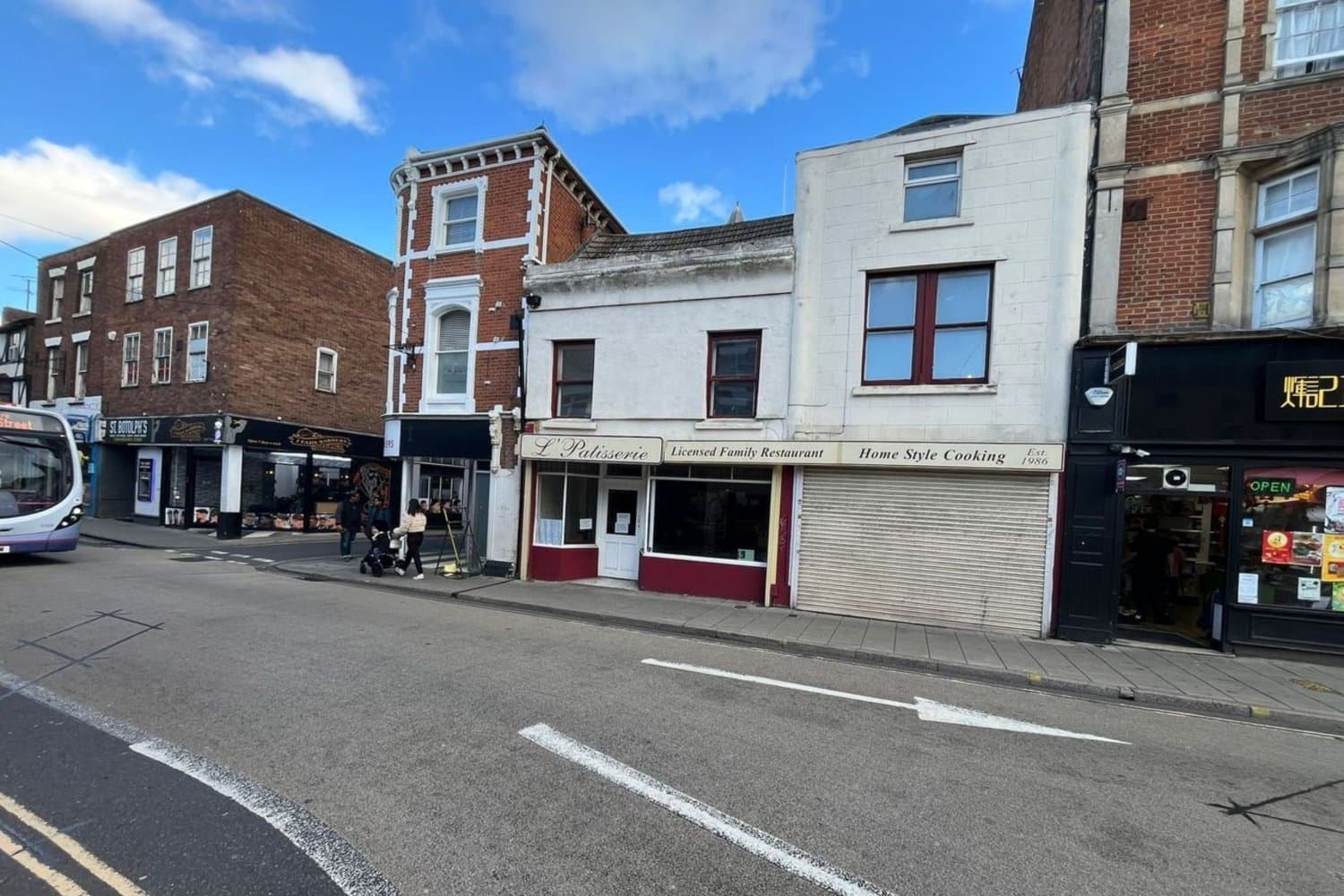 Freehold Mixed Use Property with Restaurant and Flats