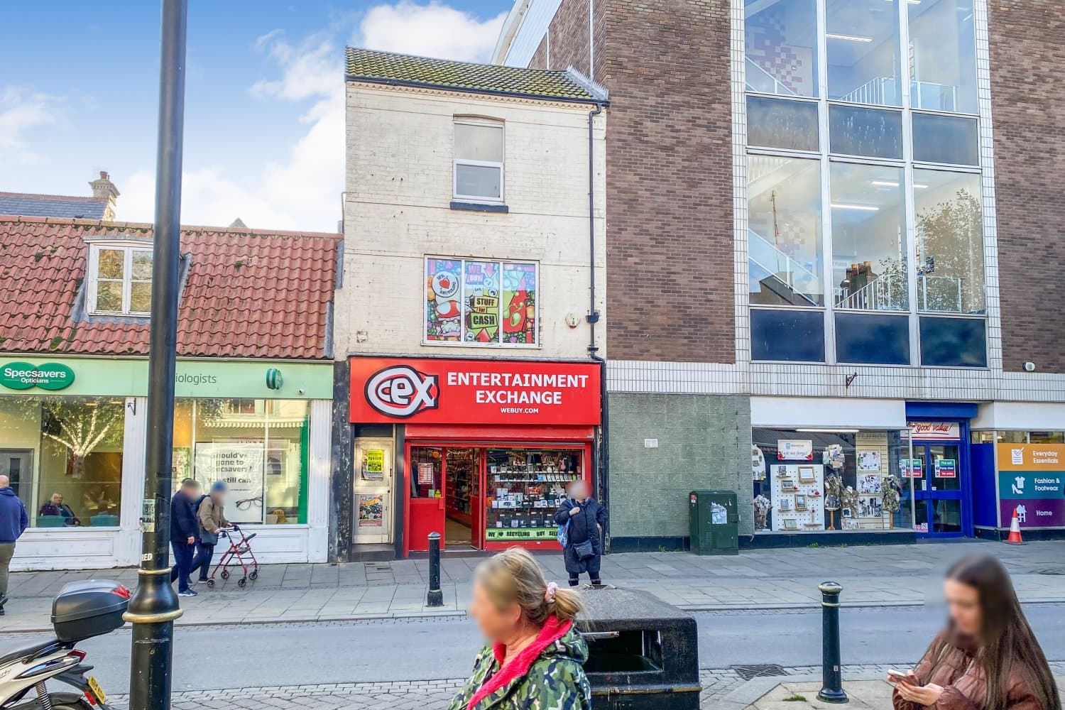 Freehold Retail Investment