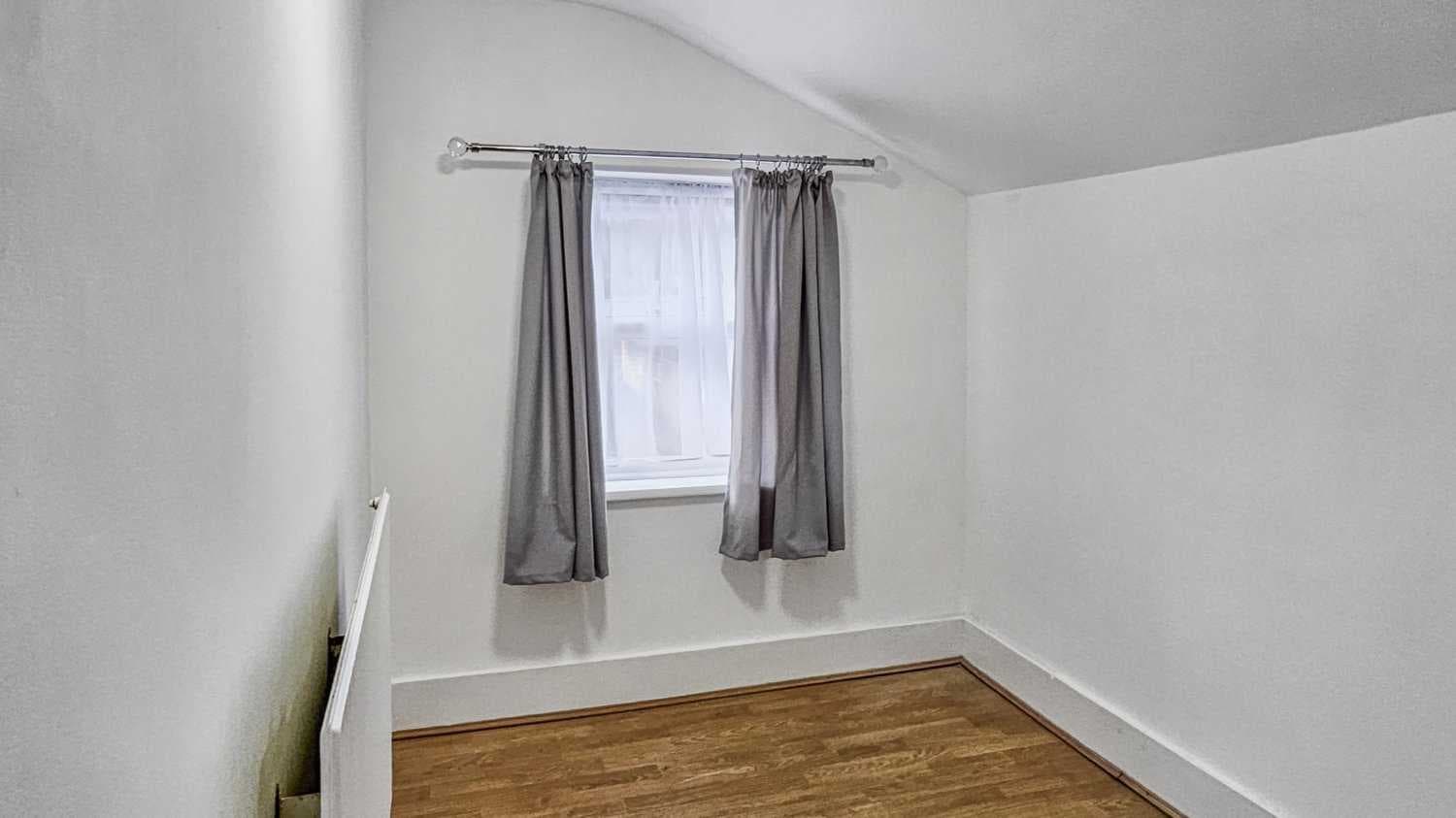 Mid Terrace House with Two Bedrooms and a Study