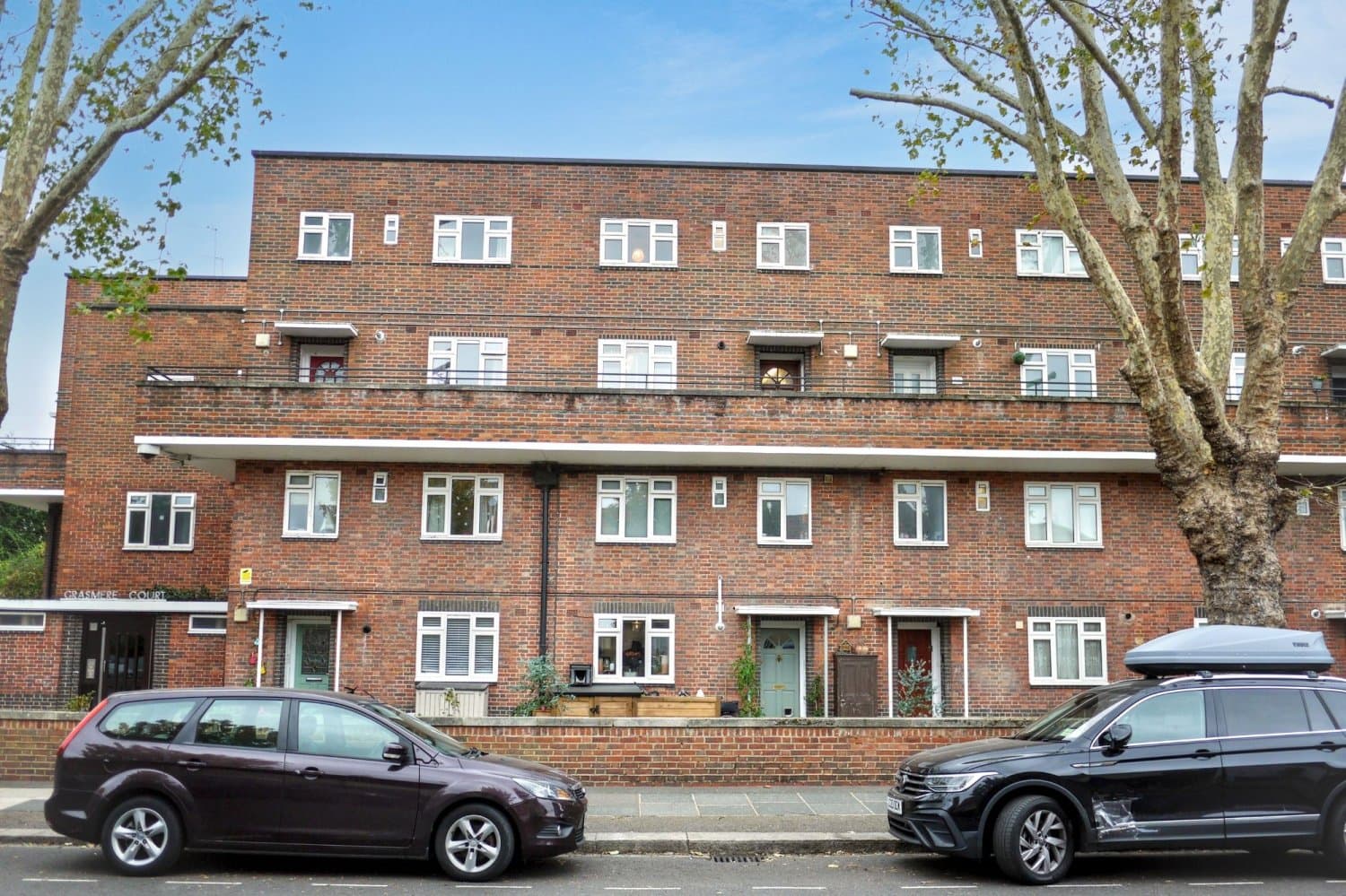Split Level Four Bedroom Maisonette
