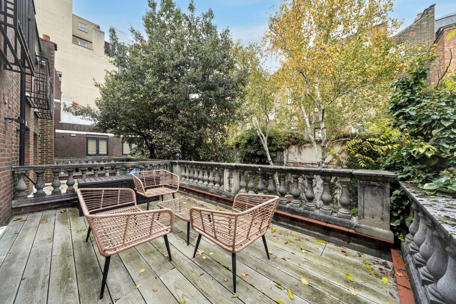 Five Bedroom Terraced House