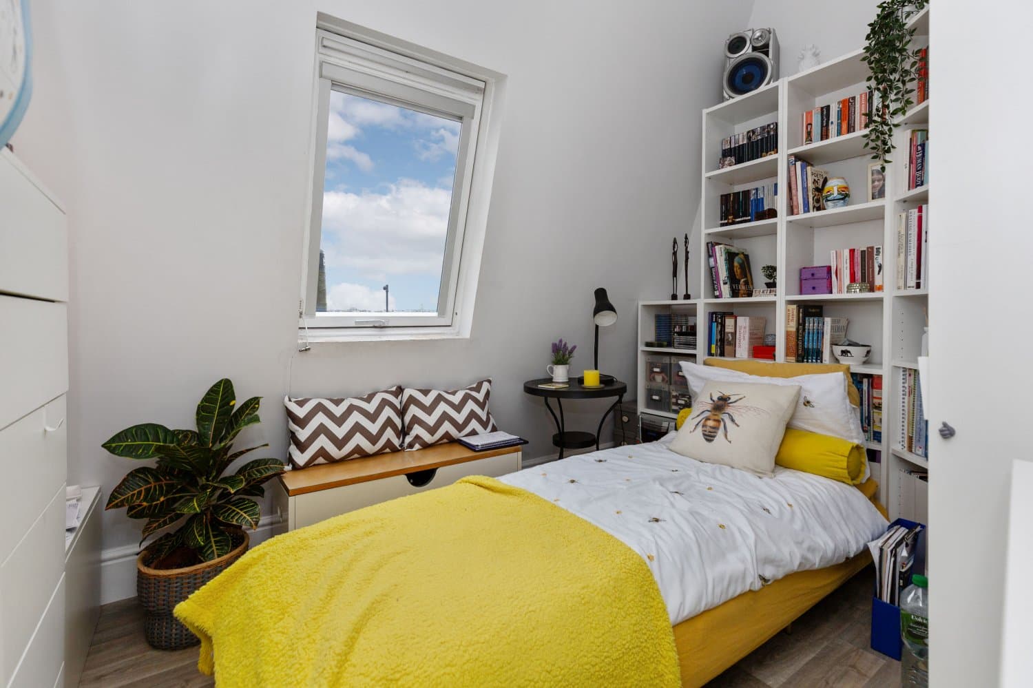 Freehold Mixed Use Investment Comprising a Double Fronted Retail Unit and 12 Flats